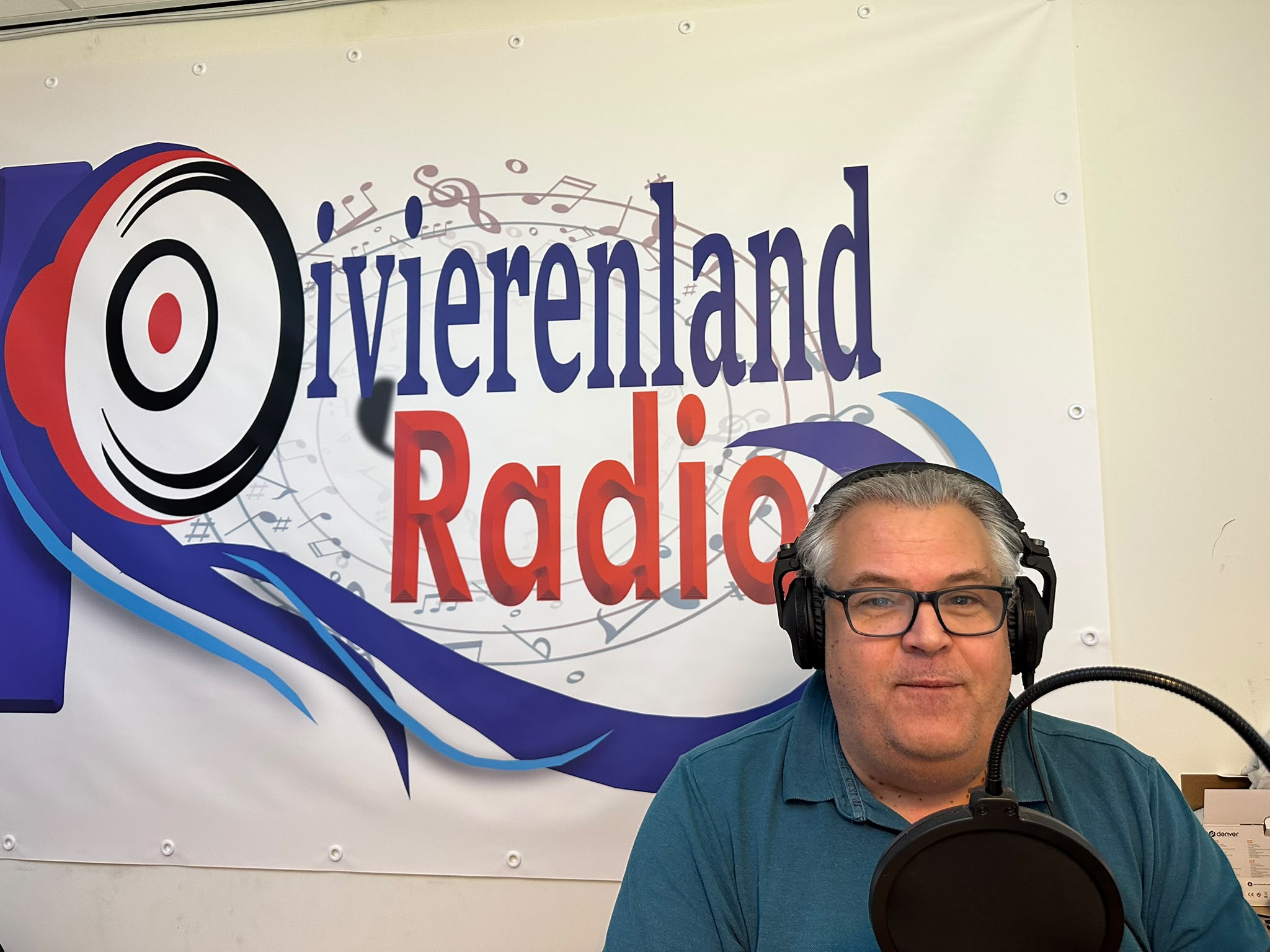 Sandro Takke nieuw bij Rivierenland Radio met River Wake Up